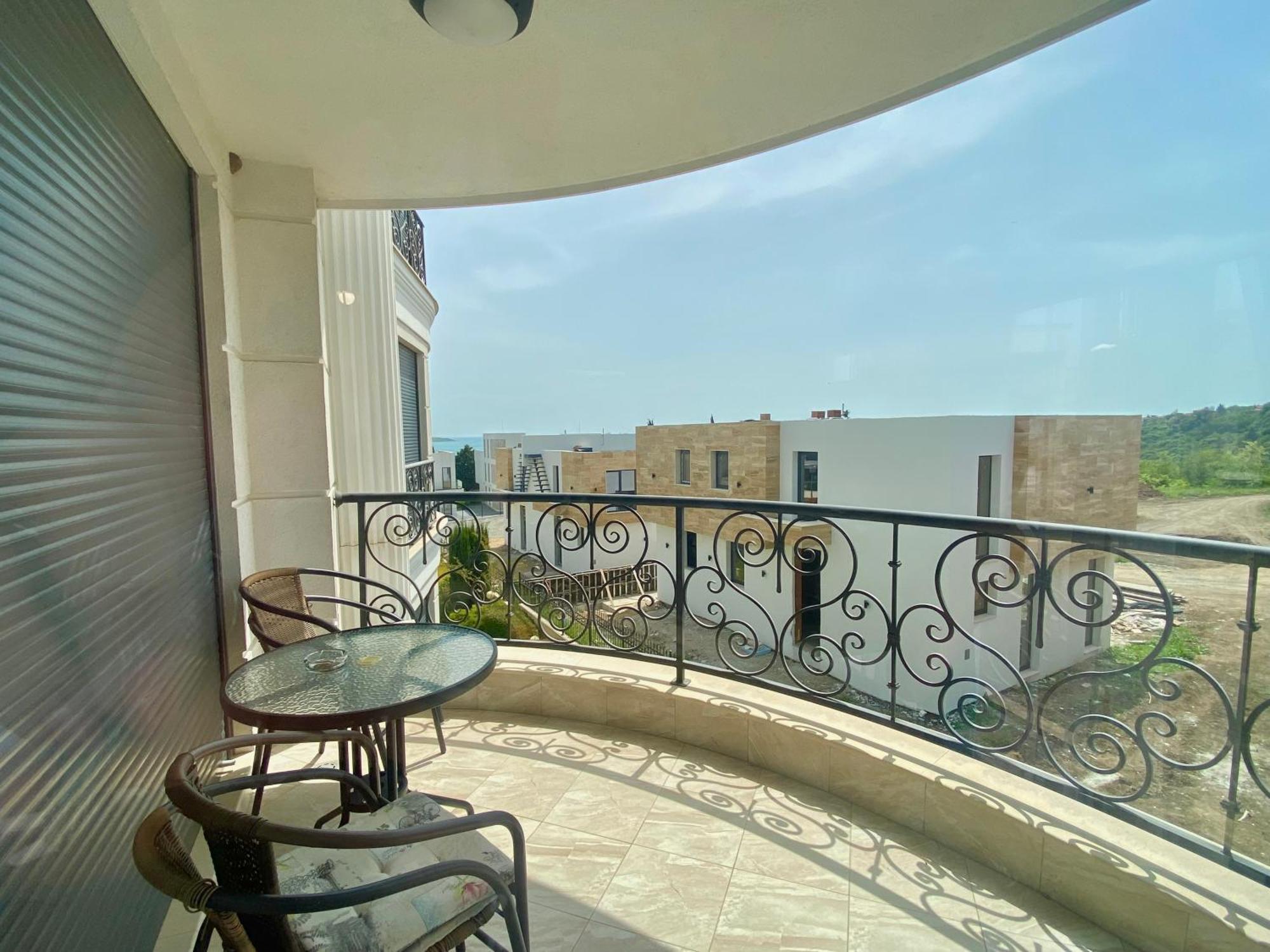 Apartments In Complex Sunny Island Deluxe Chernomorets Buitenkant foto